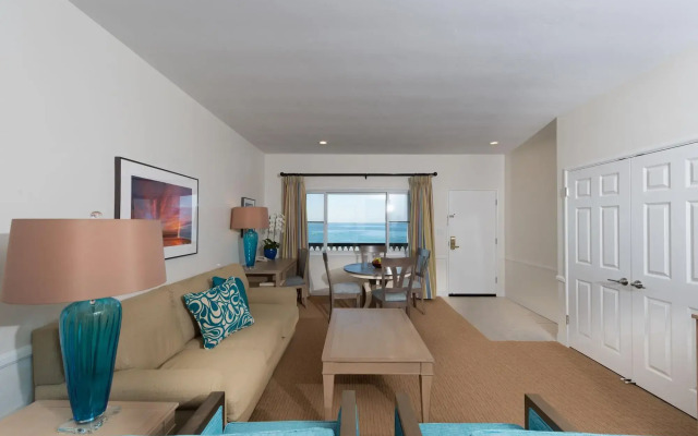 La Jolla Beach and Tennis Club