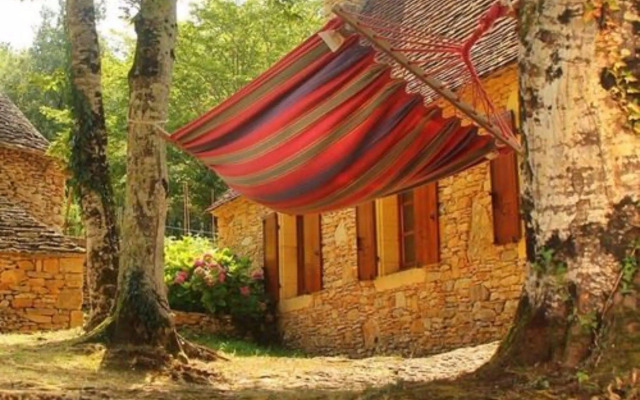 Chambre D'hôtes La Rossillonie