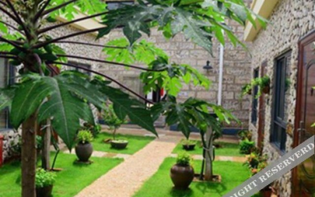 Shanhuju Hostel