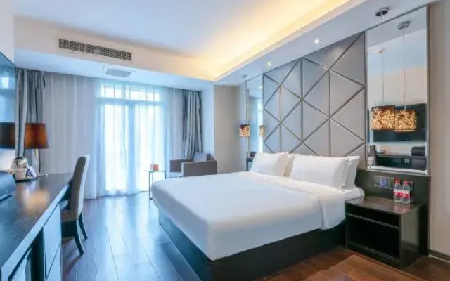 Orange Hotel (Shanghai Zhongshan Park, East China Normal University)