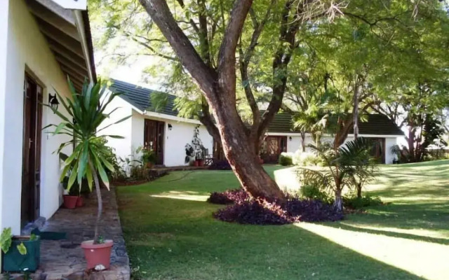Musketeers Lodge