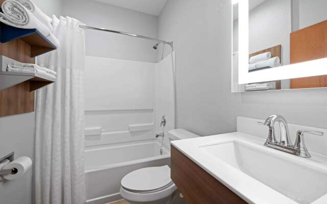 Microtel Inn & Suites by Wyndham Houma