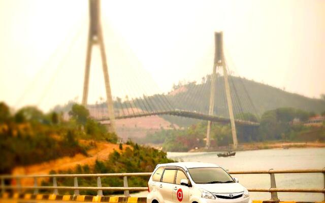 Amaris Hotel Nagoya Hill - Batam