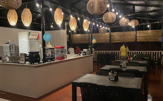 Seaside Travelers Inn by Camiguin Island Home