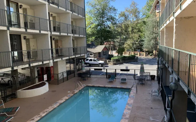 Oak Square Rentals
