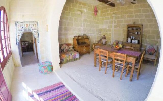 Shanti Ghar Gozo B&B