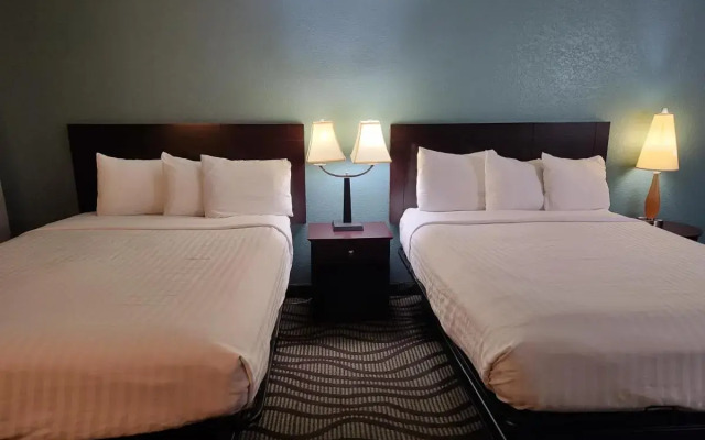 Baymont Inn & Suites by Wyndham Lincoln NE