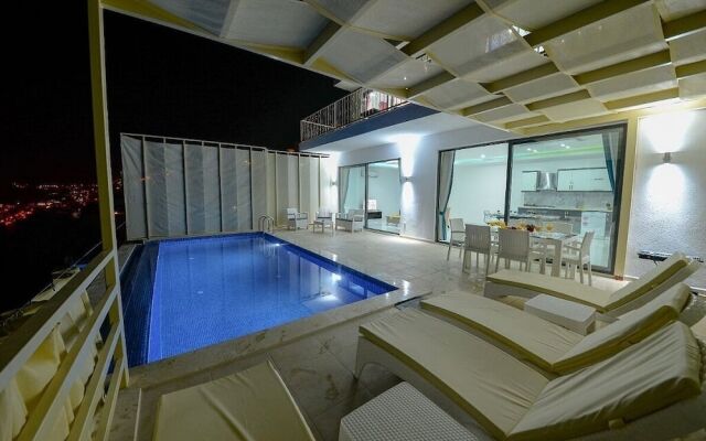 KA004 by Villaofsummer