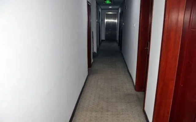 Shahe Baita Inn
