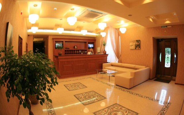 Dnepr Hotel