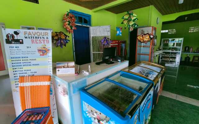 Waterpark & Villa Favour Pagar Alam RedPartner
