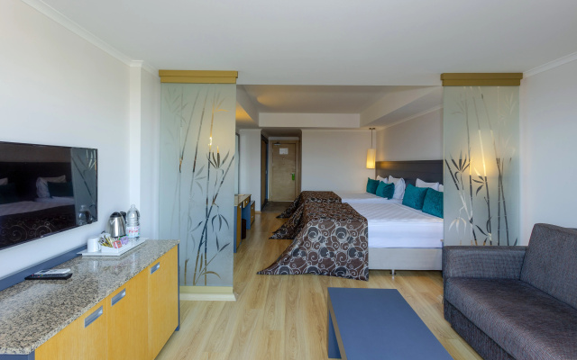Seali̇ght Resort Hotel