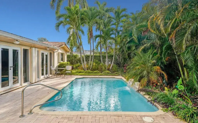 The Cove in Deerfield Beach