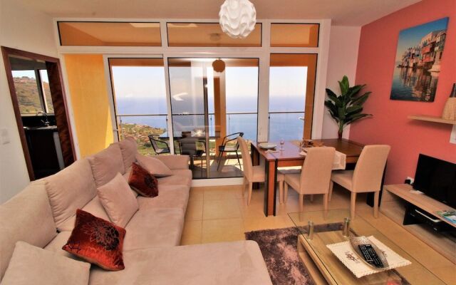 Caracas One Bedroom Apartment Sea View