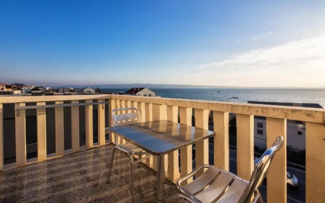 Apartments Toni 2000