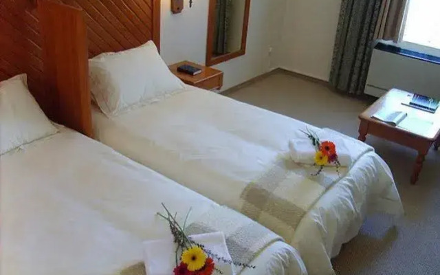 Stellenbosch Lodge