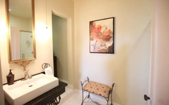 The Campbell Hotel