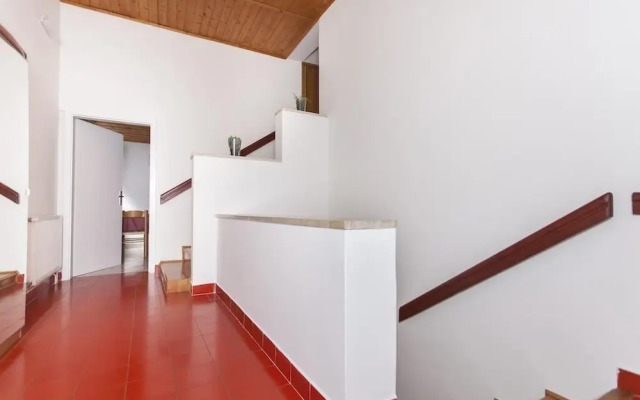 Apartment 1893