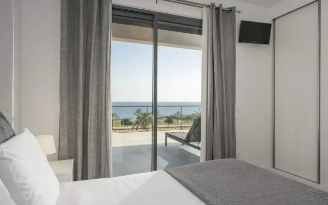 In the Heart of Porto Santo - Casa da Maresia