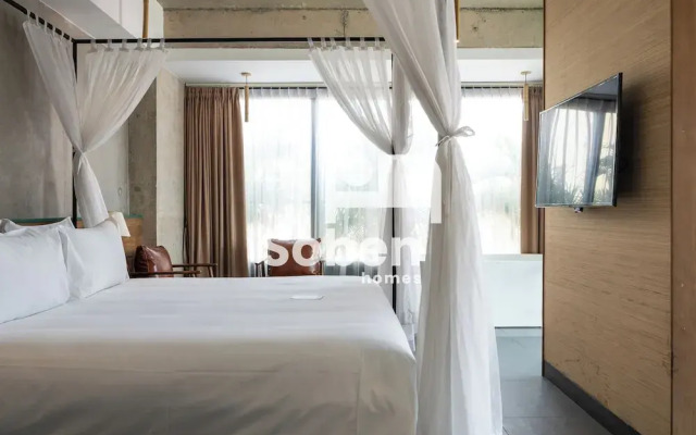 Royal Palace Suites Phnom Penh by Soben