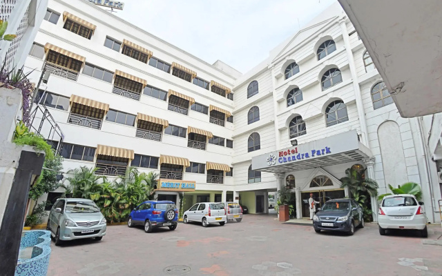 Hotel Chandra Park