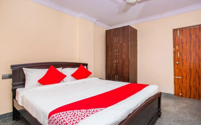 OYO 19038 Mathrushree Comforts