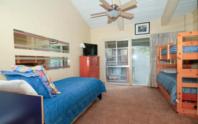 Sierra Park Villas #20