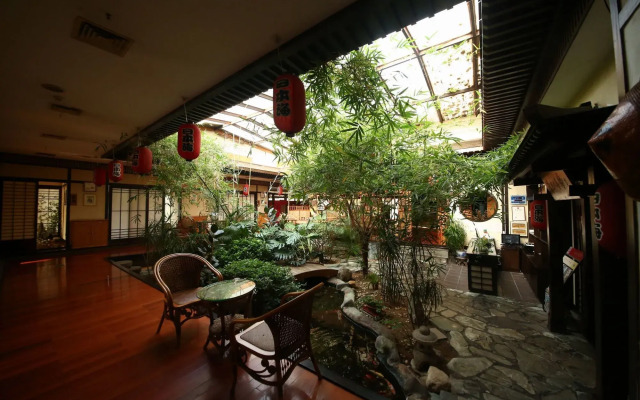 Yantai Asia Hotel