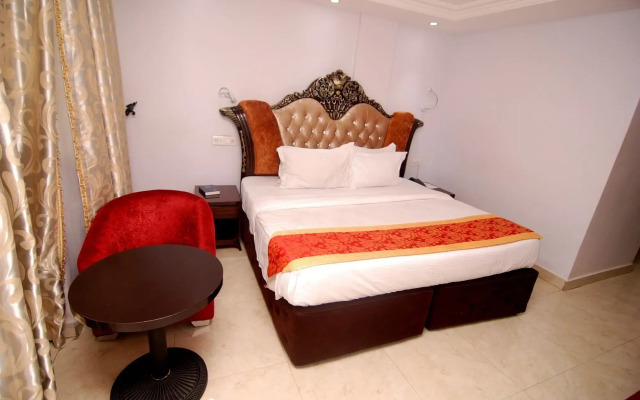 Starview Palace Hotel