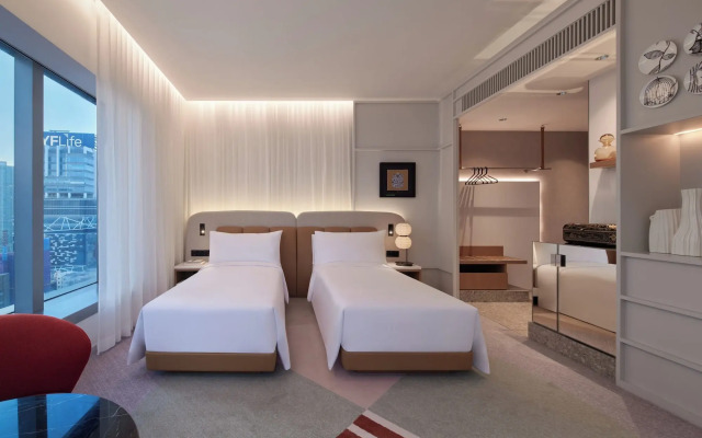 Mondrian Hong Kong