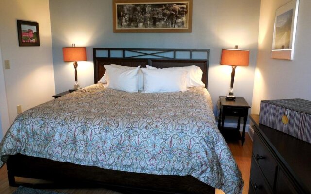 Uptown Suites of Stuart