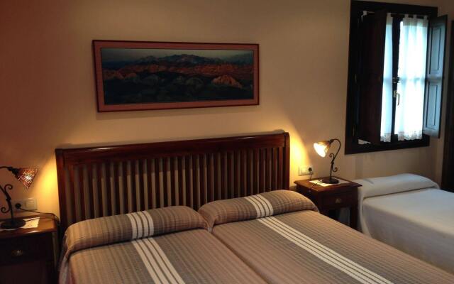 Hotel Rural El Texeu