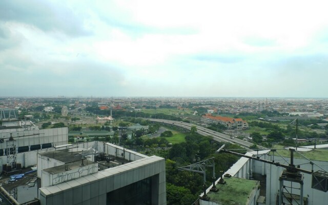 Modern 2Br Apartment At Aryaduta Residence Connected To Cito Mall