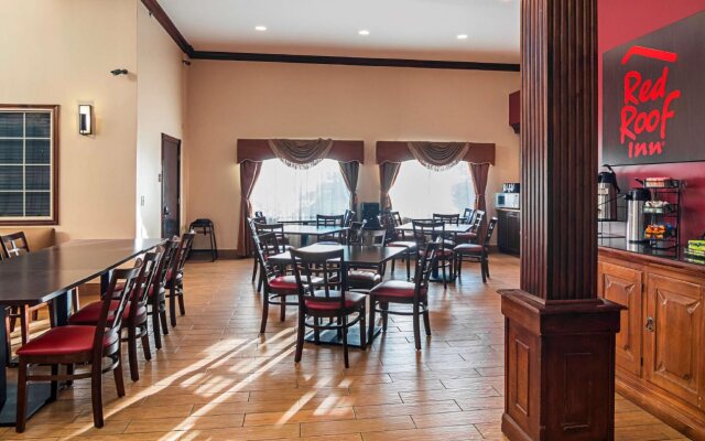 Red Roof Inn & Suites Lake Orion/ Auburn Hills