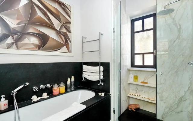 Trastevere Large Apartment With Terrace