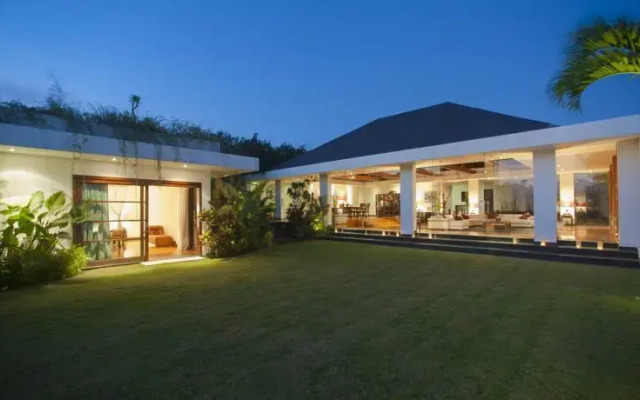 Villa Reflections