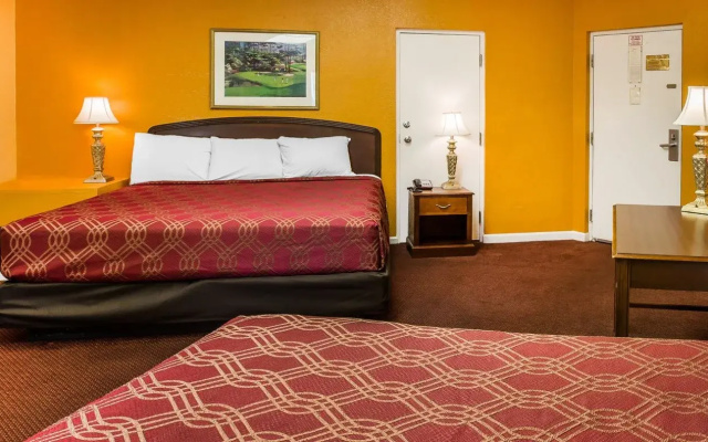 Budgetel Inn & Suites