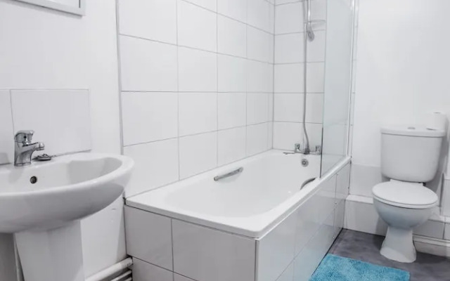 Short Stay Bristol - Warden Apartment