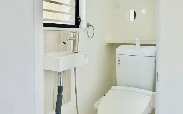 GLOU Shinjuku Family