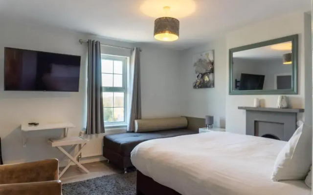 The Fordham Inn