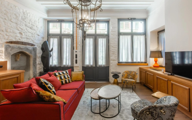Leone Guesthouse