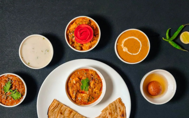 OYO 1108 Hotel Saraswathi Residency