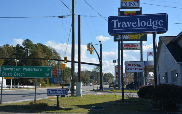 Travelodge by Wyndham Walterboro