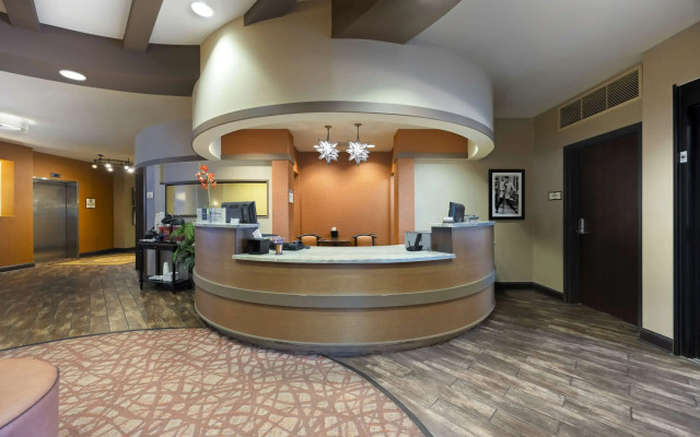 Best Western Plus Tupelo Inn & Suites