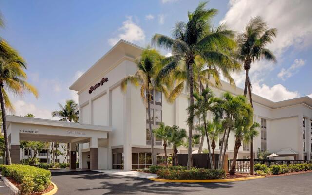 Hampton Inn Naples Central