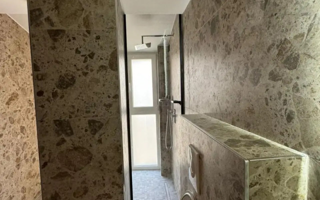 Hotel Consul