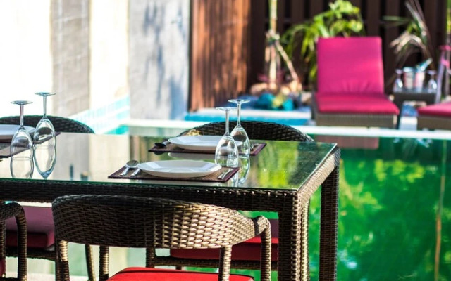 The Elegance Pool Villas