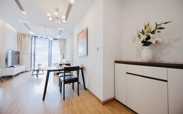 Metropolis Apartment