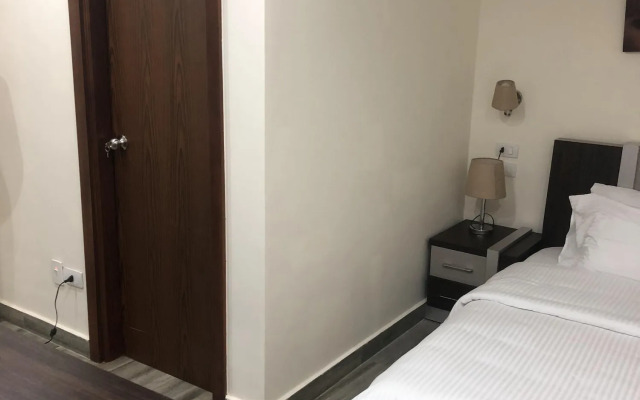 Pyramid Edge Hotel & Exclusive Pyramids View Rooftop