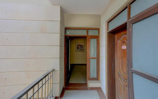 Collection O 805384 Ramjas Star Residency